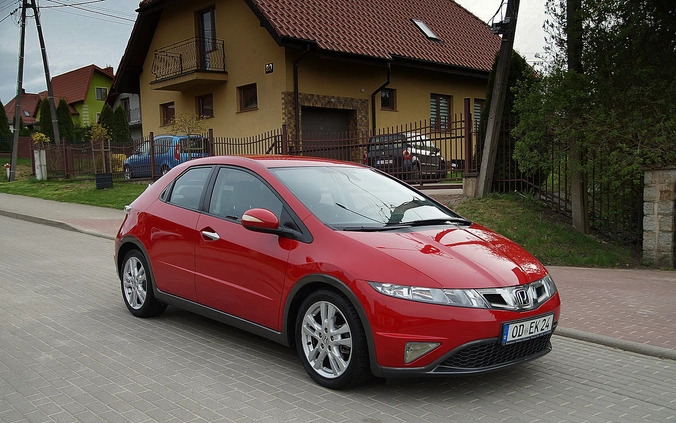 Honda Civic cena 32900 przebieg: 157000, rok produkcji 2009 z Szczebrzeszyn małe 254